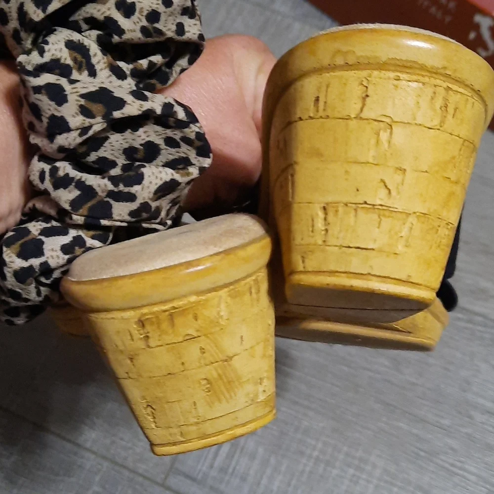 ITALIAN HANDMADE SHOES! Leather & Cork Heeled Sandals From Tuscany Wome…